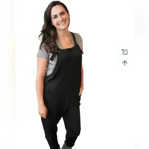 Moms the Word Perrie Jumpsuit - Picture 2 of 8